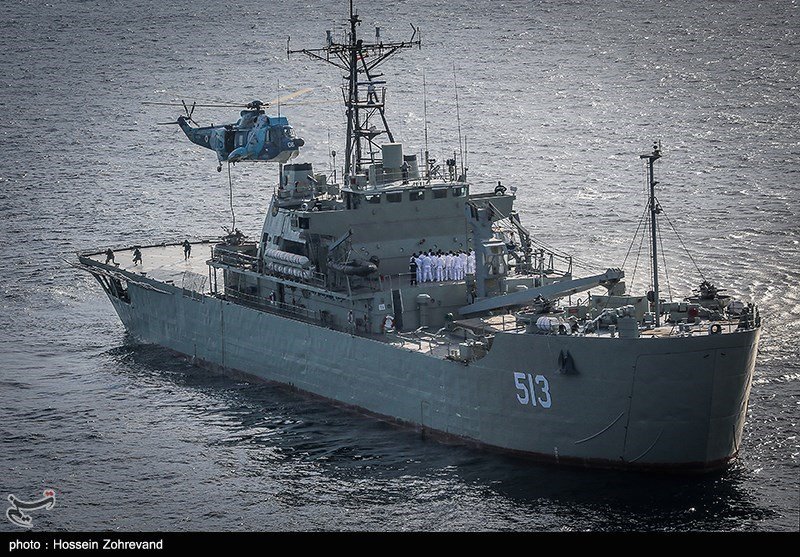 Hengam-class landing ship — licensed reference photograph