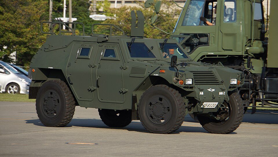 Komatsu LAV — licensed reference photograph