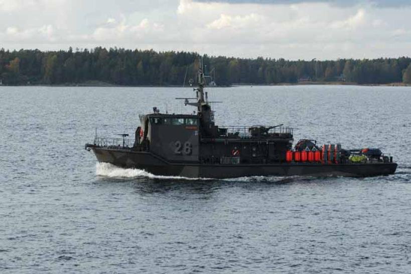 Kuha-class minesweeper (1974) — licensed reference photograph