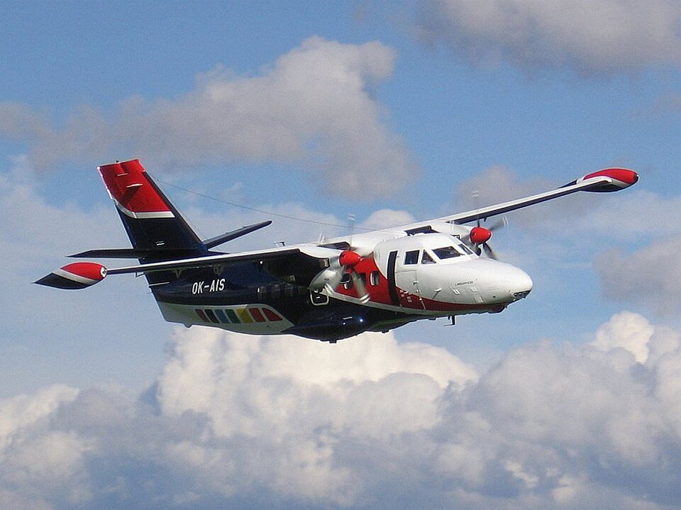 Let L-410 Turbolet — licensed reference photograph
