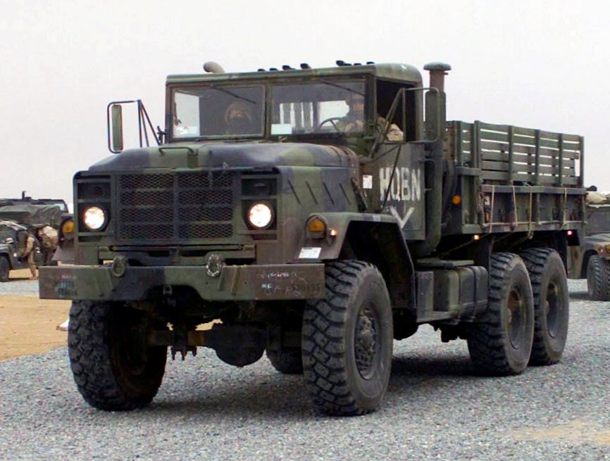M939 series 5-ton 6×6 truck — licensed reference photograph
