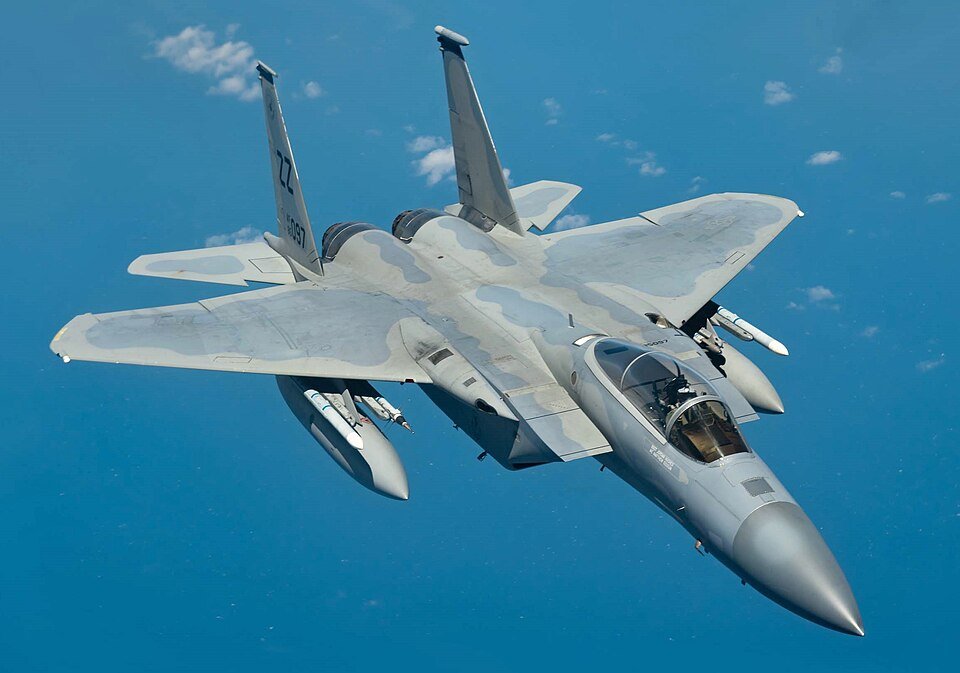 McDonnell Douglas F-15 Eagle — licensed reference photograph