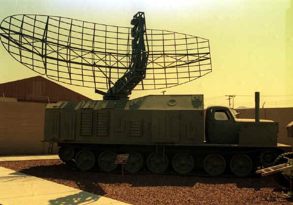 P-40 Long Track radar — licensed equipment photograph