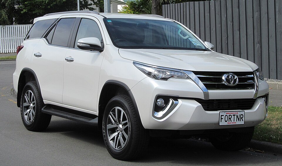Toyota Fortuner — licensed reference photograph